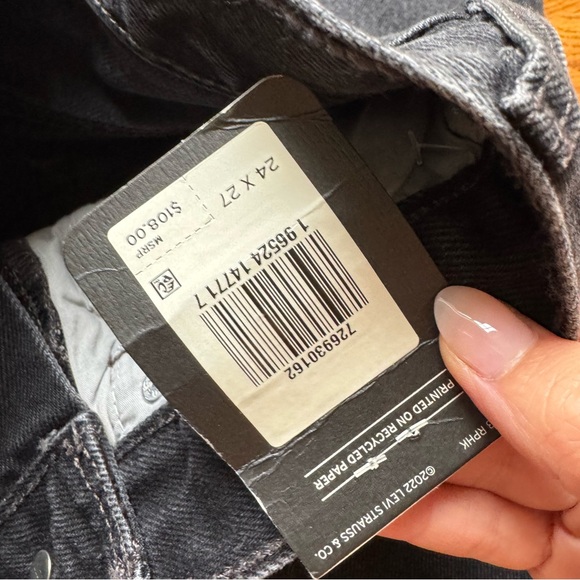 NWT Levis ribcage straight ankle jeans - Picture 7 of 14